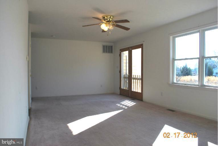 28933 Point Lookout Road Leonardtown, MD 20650 - Photo 2 of 20 Family Room