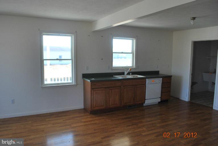 28933 Point Lookout Road Leonardtown, MD 20650 - Photo 11 of 20 Kitchen