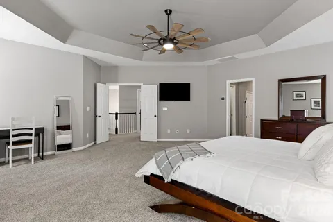 $729,999 | 1840 Sapona Court, Denver, NC 28037
