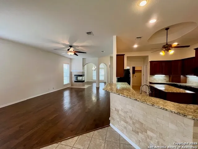 $2,700 | 911 Serene Meadows, San Antonio, TX 78258