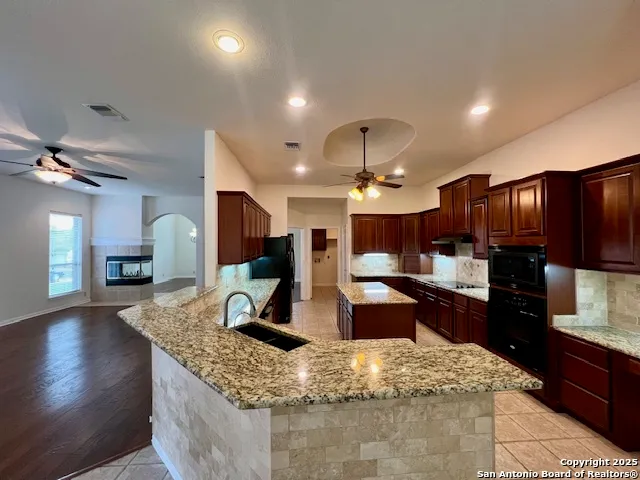 $2,700 | 911 Serene Meadows, San Antonio, TX 78258