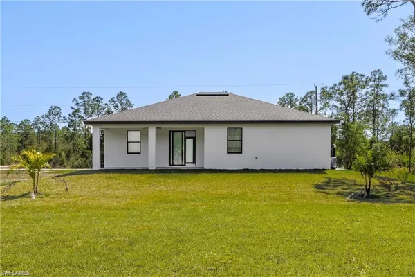 $2,000 | 714 Anaconda Avenue South, Lehigh Acres, FL 33974
