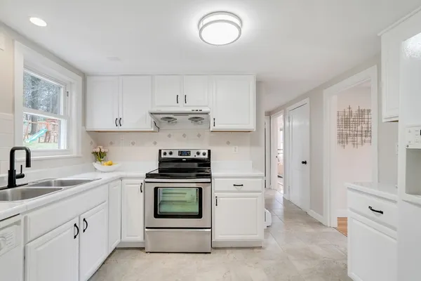 $5,500 | 24 Ledgelawn Avenue, Lexington, MA 02420