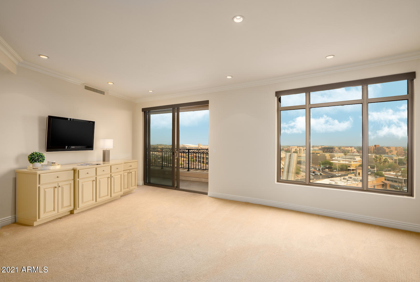 7181 East Camelback Road, Unit 804 Scottsdale, AZ 85251 - Photo 18 of 69 Master Suite
