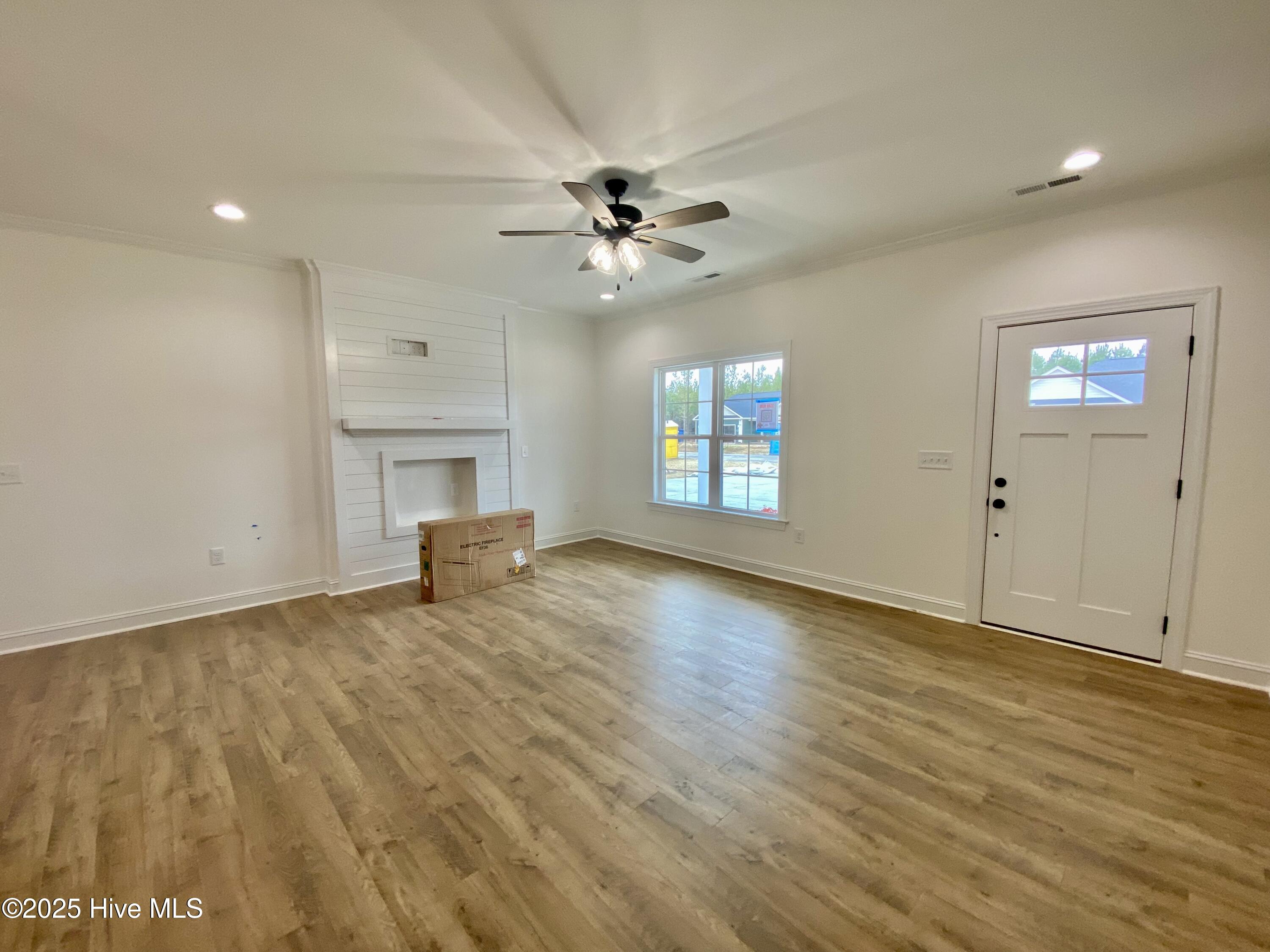 103 Rae Drive Pikeville, NC 27863 - Photo 5 of 21 IMG_6781