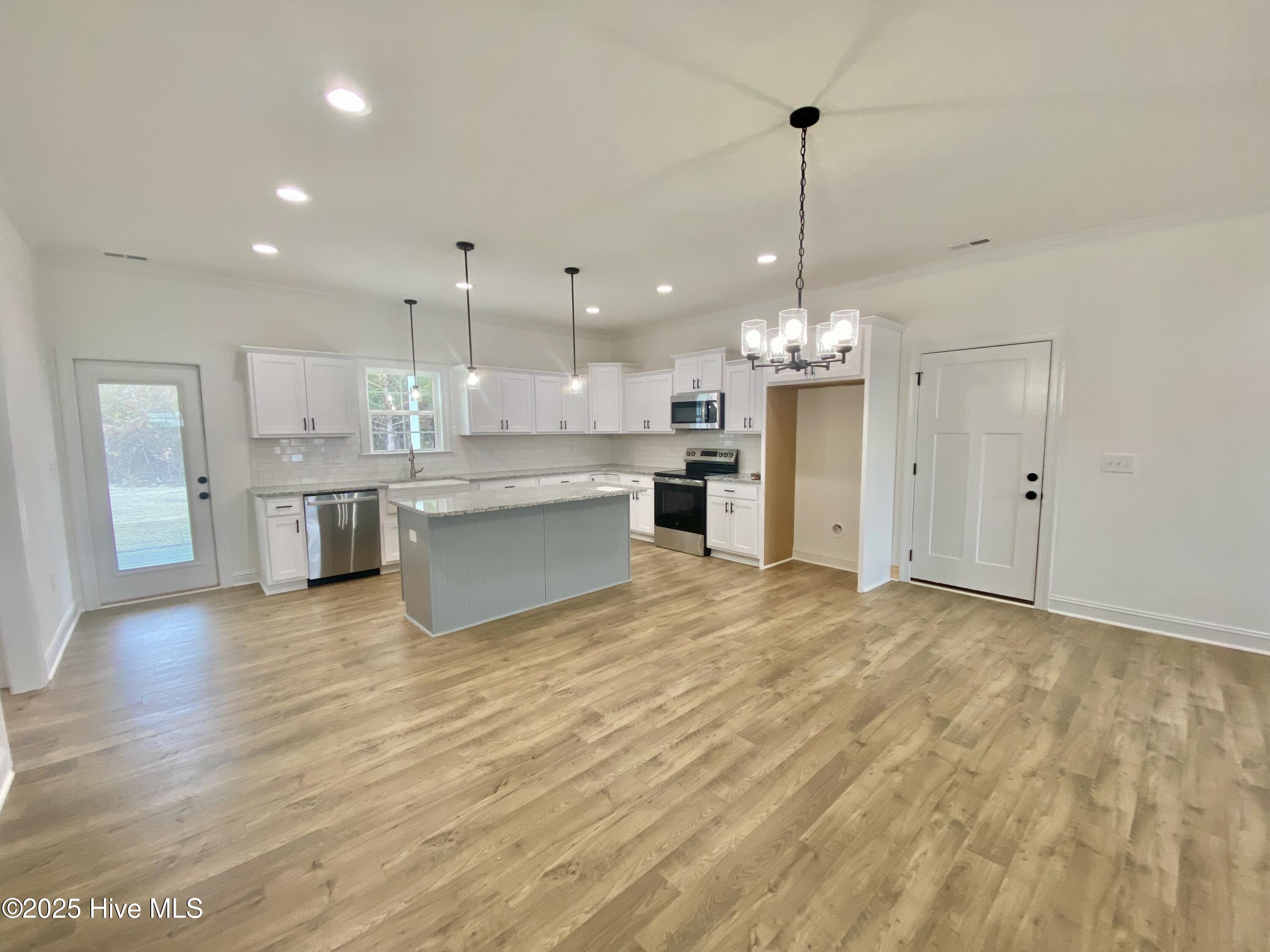 103 Rae Drive Pikeville, NC 27863 - Photo 6 of 21 IMG_6782