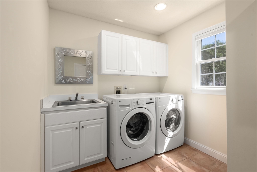 70 Salem Road Longmeadow, MA 01106 - Photo 18 of 41