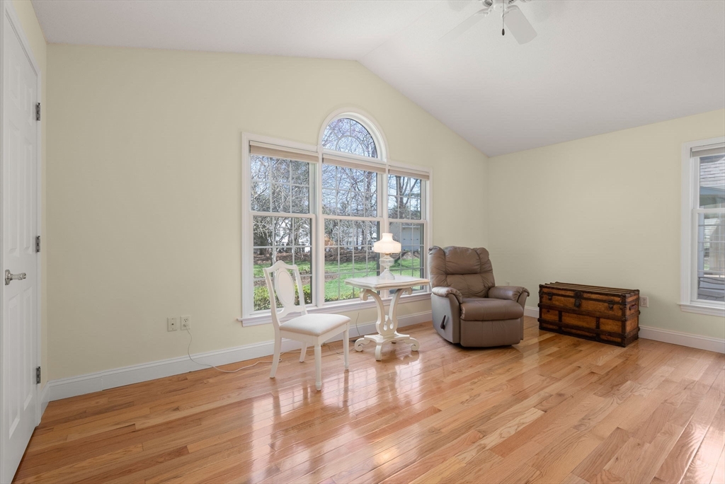 70 Salem Road Longmeadow, MA 01106 - Photo 19 of 41