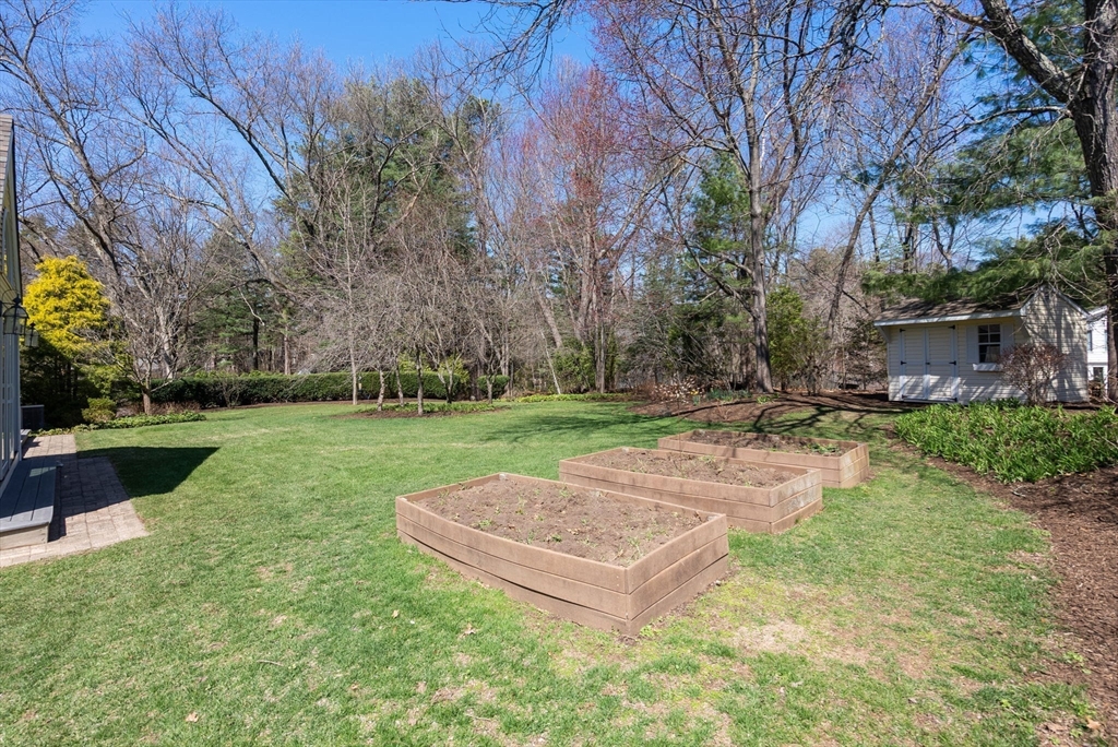 70 Salem Road Longmeadow, MA 01106 - Photo 36 of 41