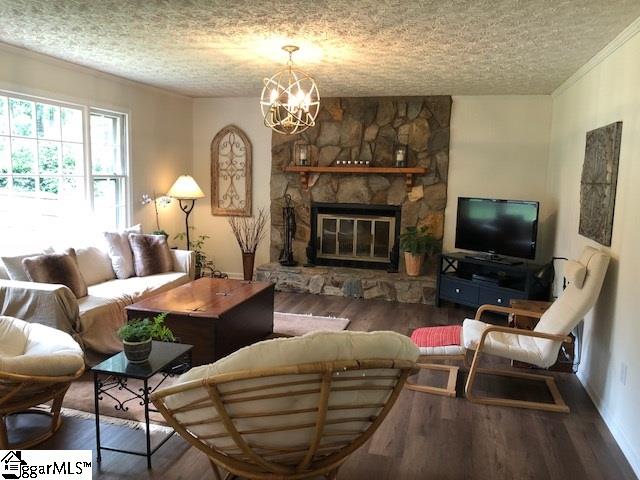 107 Bayberry Road Greer, SC 29650 - Photo 2 of 30 Gallery Image 2