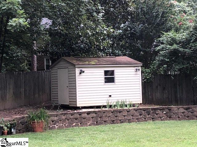 107 Bayberry Road Greer, SC 29650 - Photo 28 of 30 Gallery Image 28