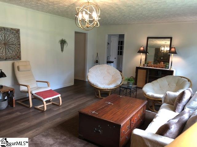 107 Bayberry Road Greer, SC 29650 - Photo 4 of 30 Gallery Image 4