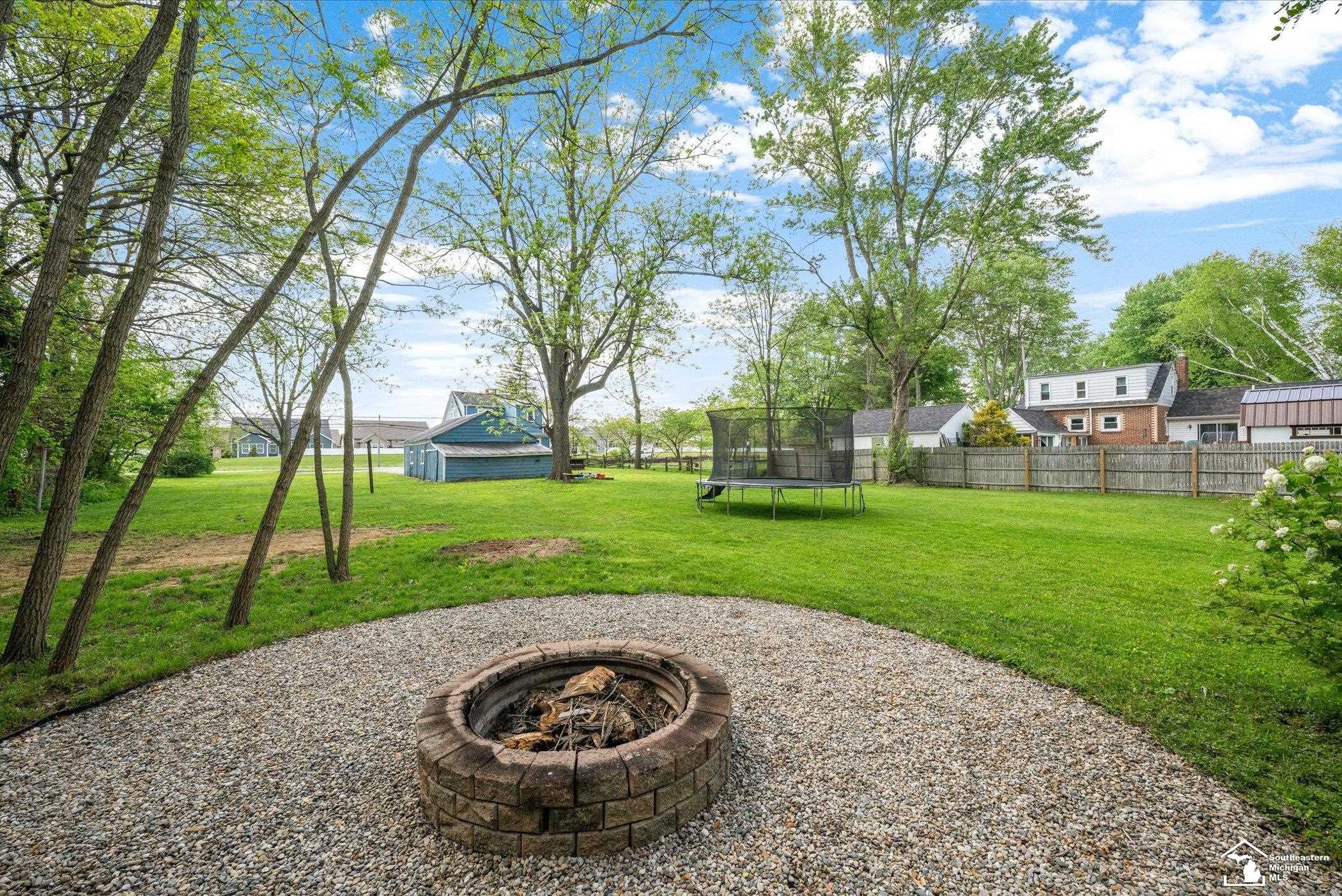 6656 Secor Road Lambertville, MI 48144 - Photo 30 of 38