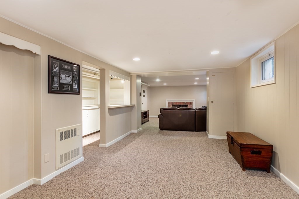 9 Davidson Road Wakefield, MA 01880 - Photo 24 of 31 Gallery Image 24