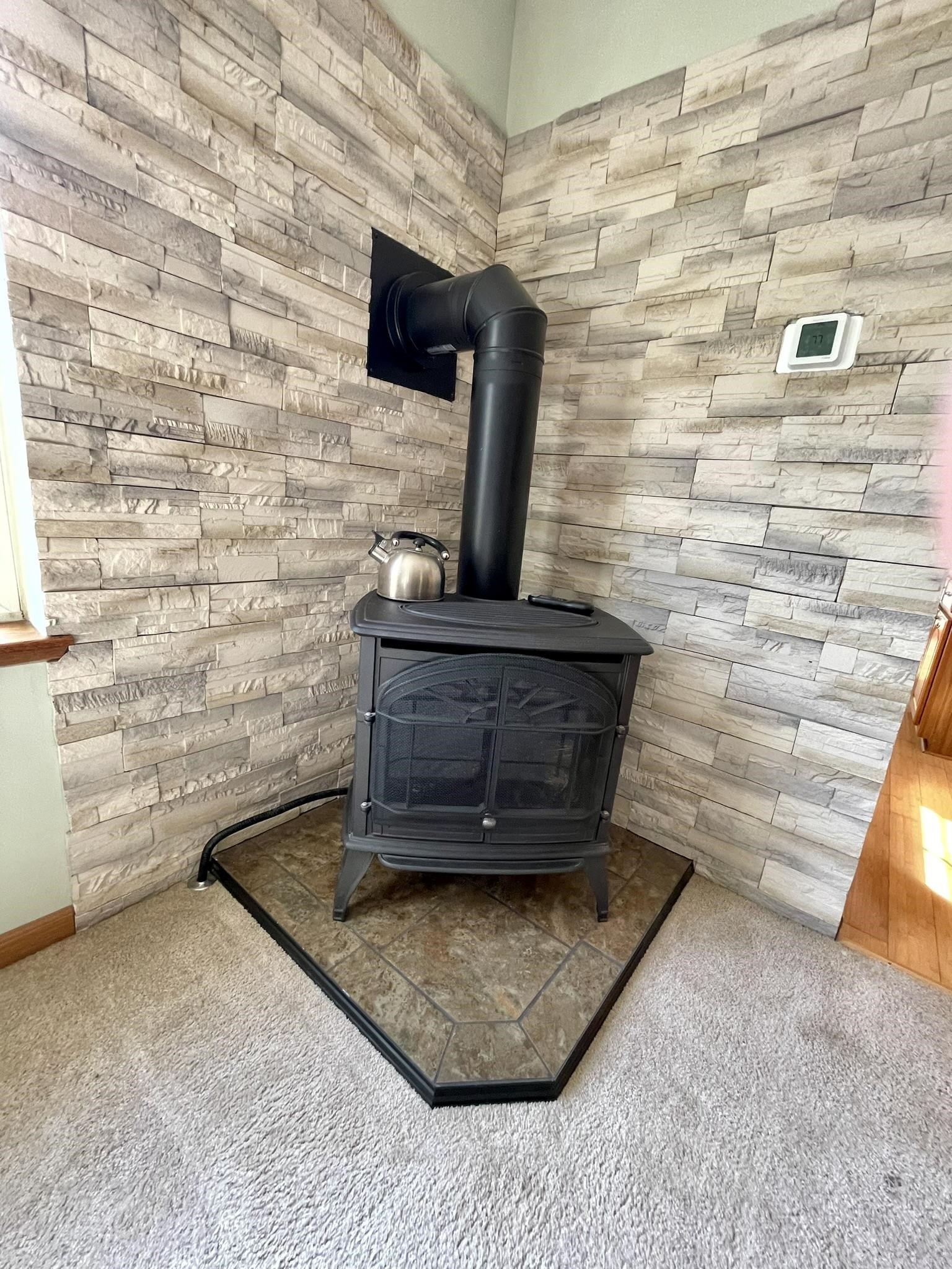 14833 Bentley Road Thompsonville, MI 49683 - Photo 25 of 45 1927309-a25a9678-5f9e-4398-897a-4662787bfb45.JPG