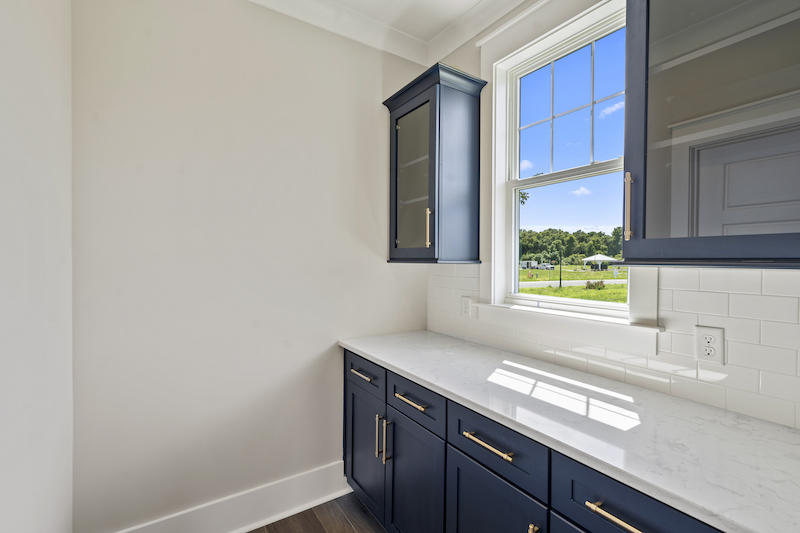 1510 Charming Nancy Road Charleston, SC 29412 - Photo 6 of 34 butler pantry