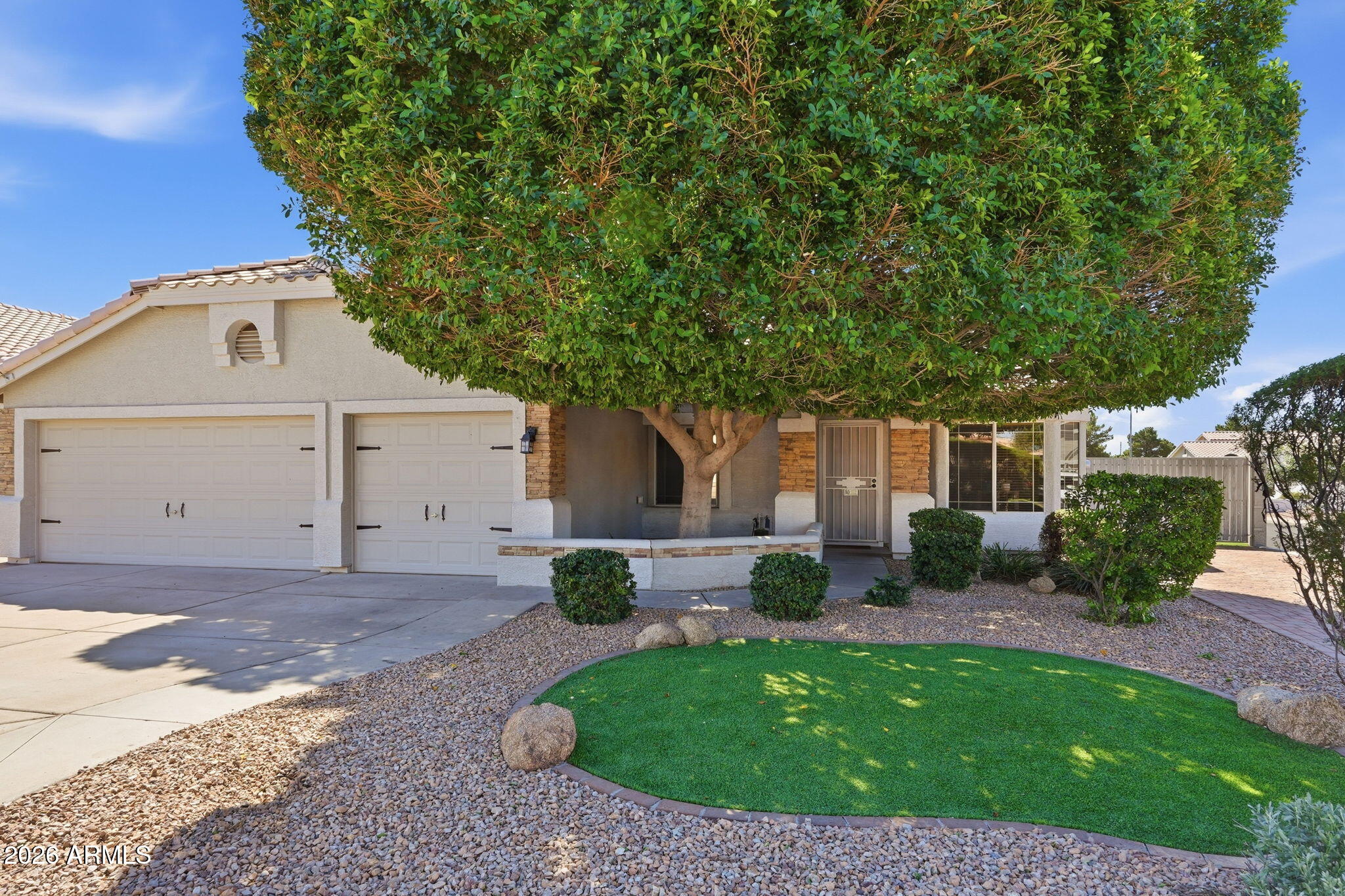 7733 East Decatur Circle Mesa, AZ 85207 - Photo 2 of 48 003_ListerPros