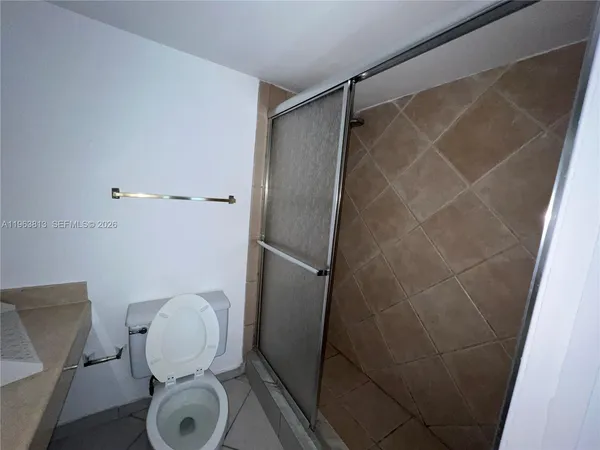 a view of empty room with window