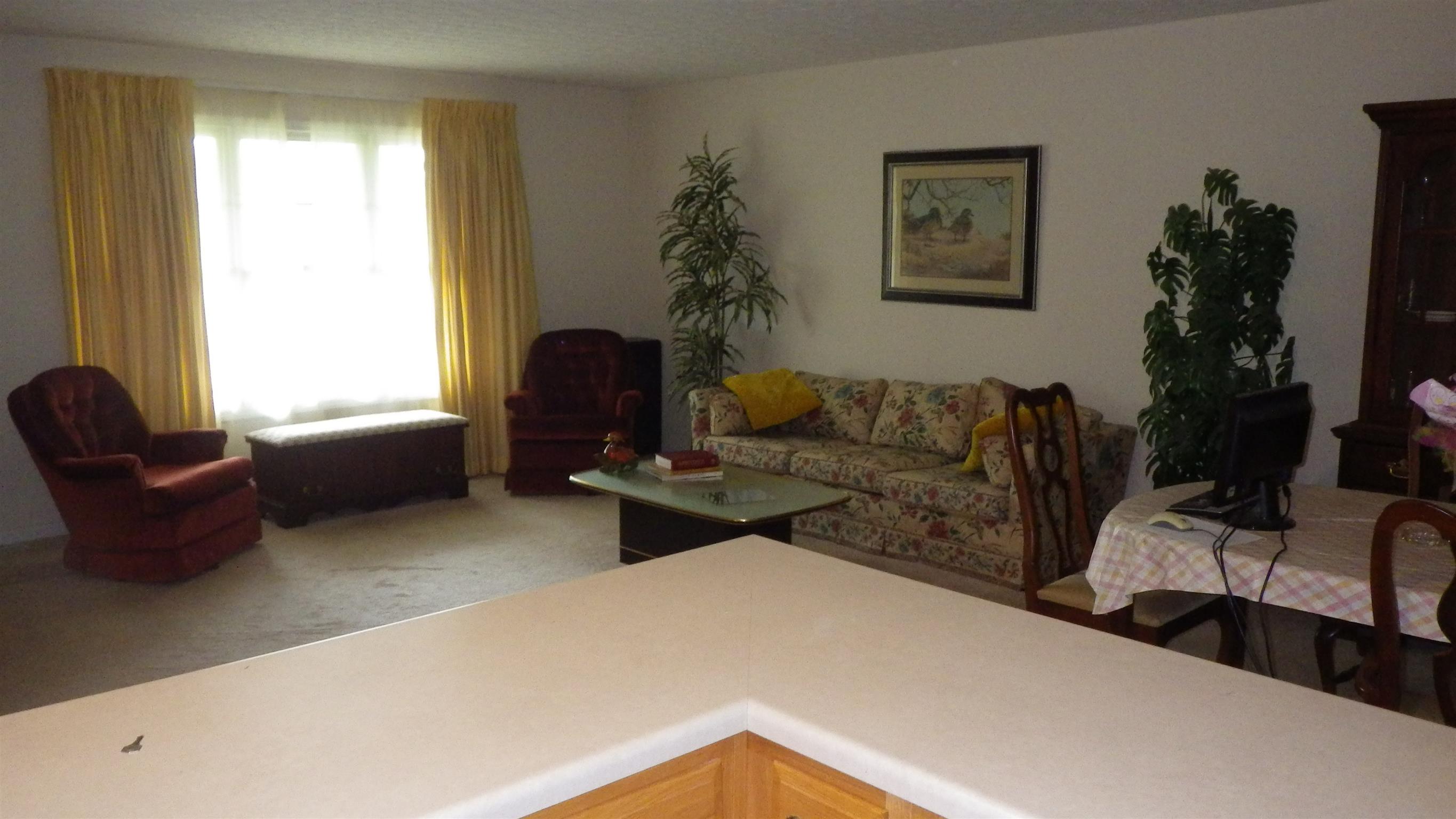 6502 North Pinson Road Portland, TN 37148 - Photo 15 of 22 a living room with furniture and a window