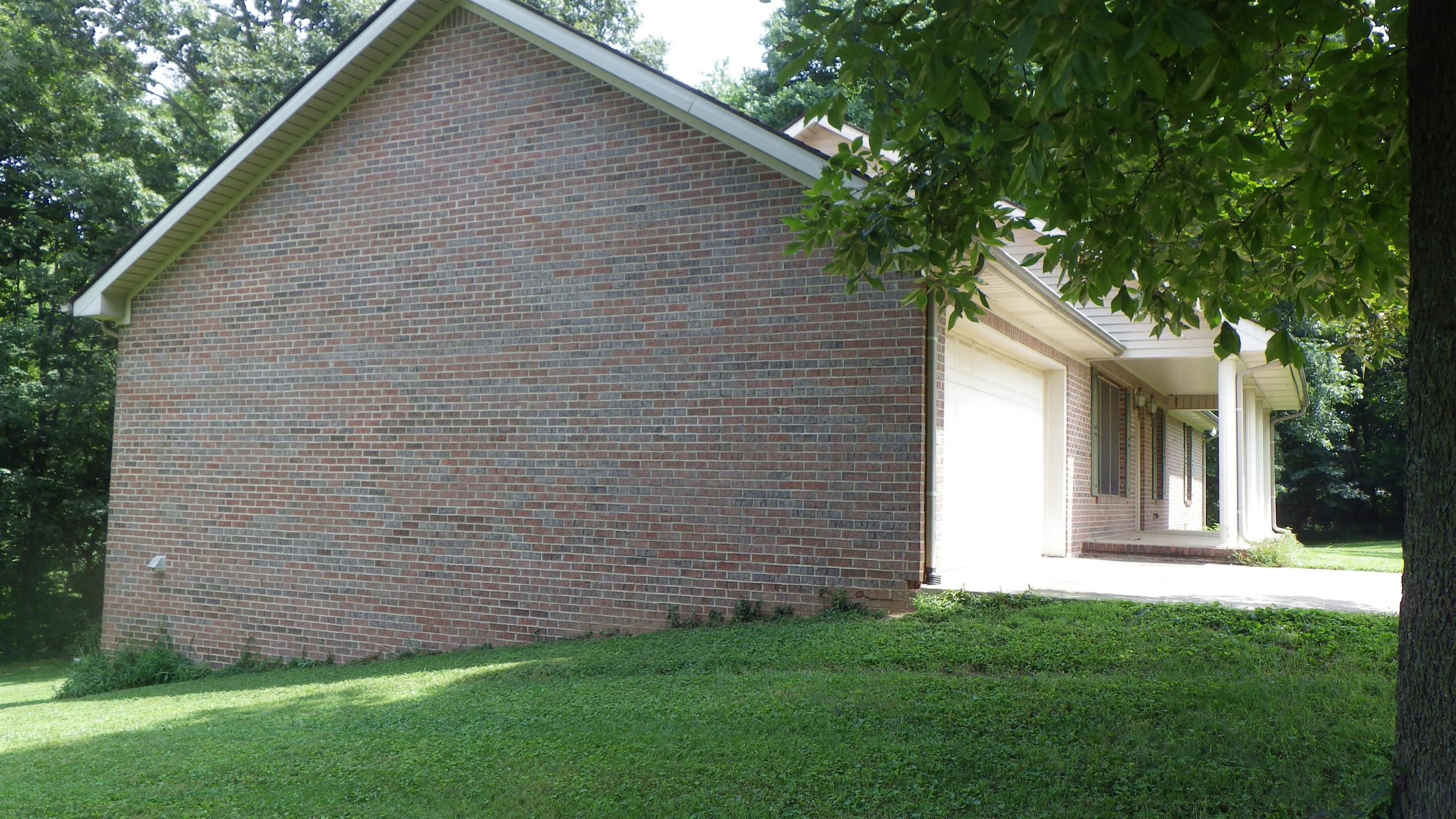6502 North Pinson Road Portland, TN 37148 - Photo 6 of 22 a view of back yard of the house