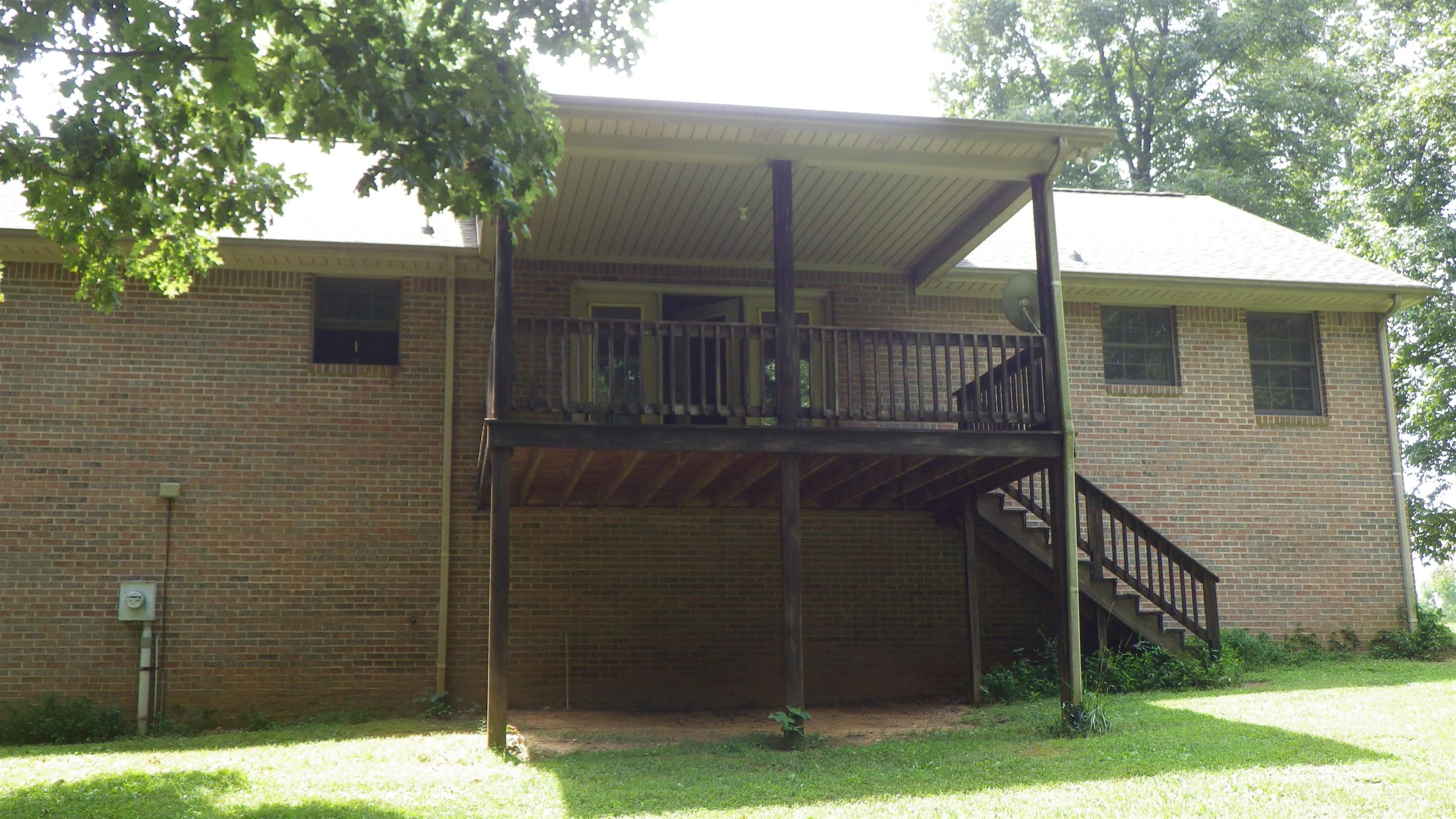 6502 North Pinson Road Portland, TN 37148 - Photo 8 of 22 a view of backyard of house