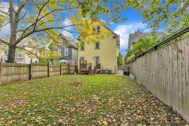 $1,600 | 260 Baynes Street, Buffalo, NY 14213