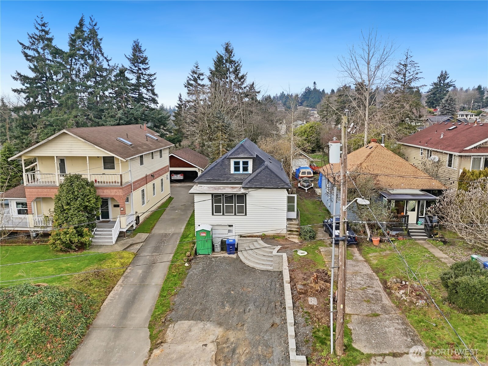 285 Earlington Avenue Southwest Renton, WA 98057 - Photo 10 of 17 Gallery Image 10