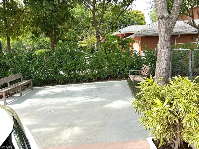 a view of outdoor space yard and patio