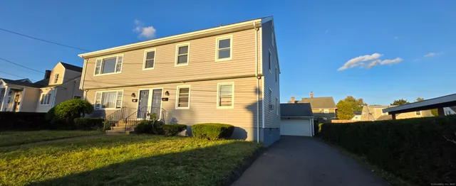 $2,200 | 54 Hallock Street, Bridgeport, CT 06606