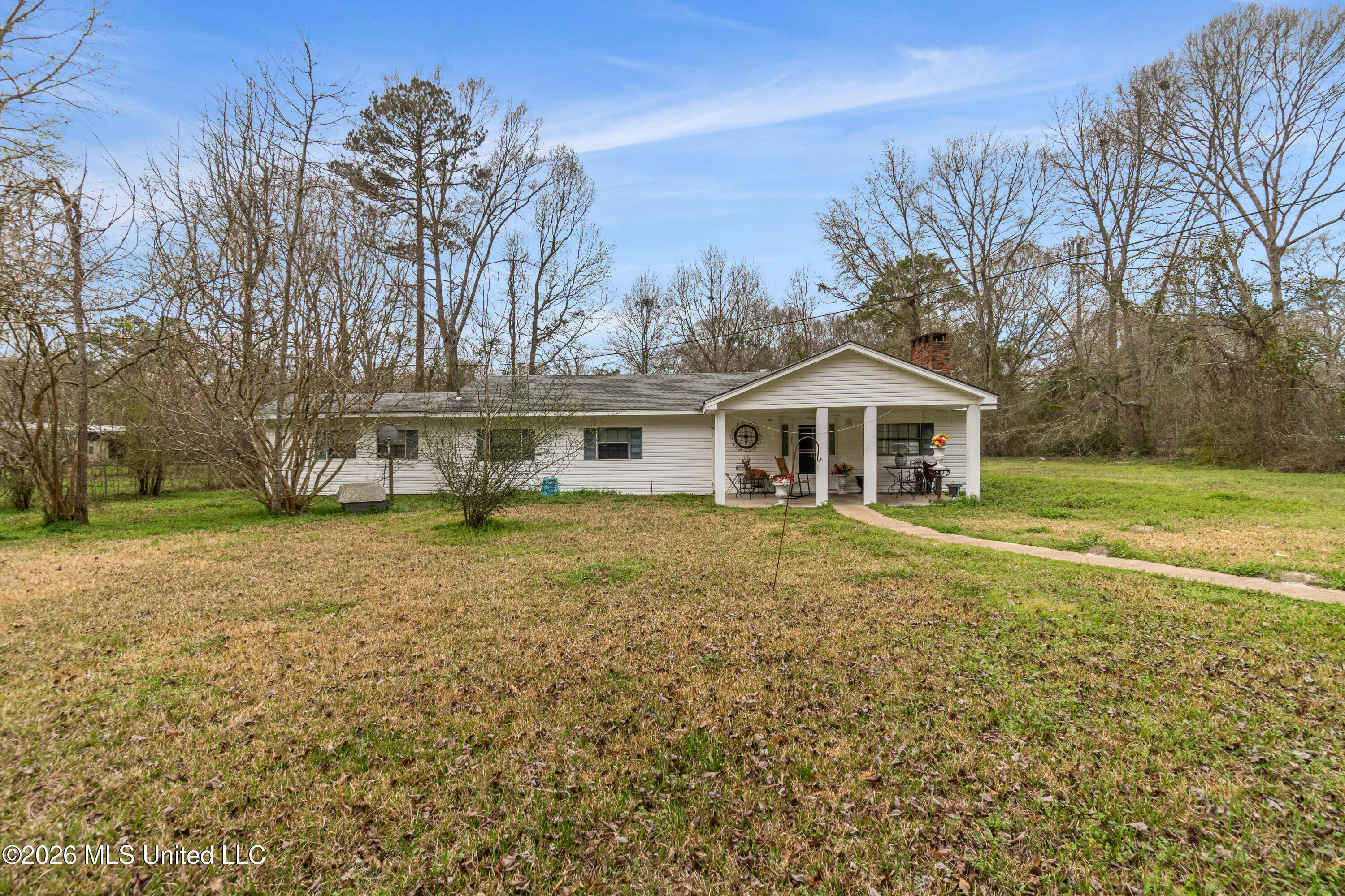 73 Rouse Road Hattiesburg, MS 39401 - Photo 2 of 25 78_Rouse_Road-3