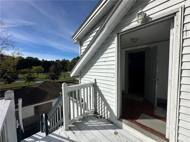 $1,800 | 24 Vale Street, Unit 2, Providence, RI 02908