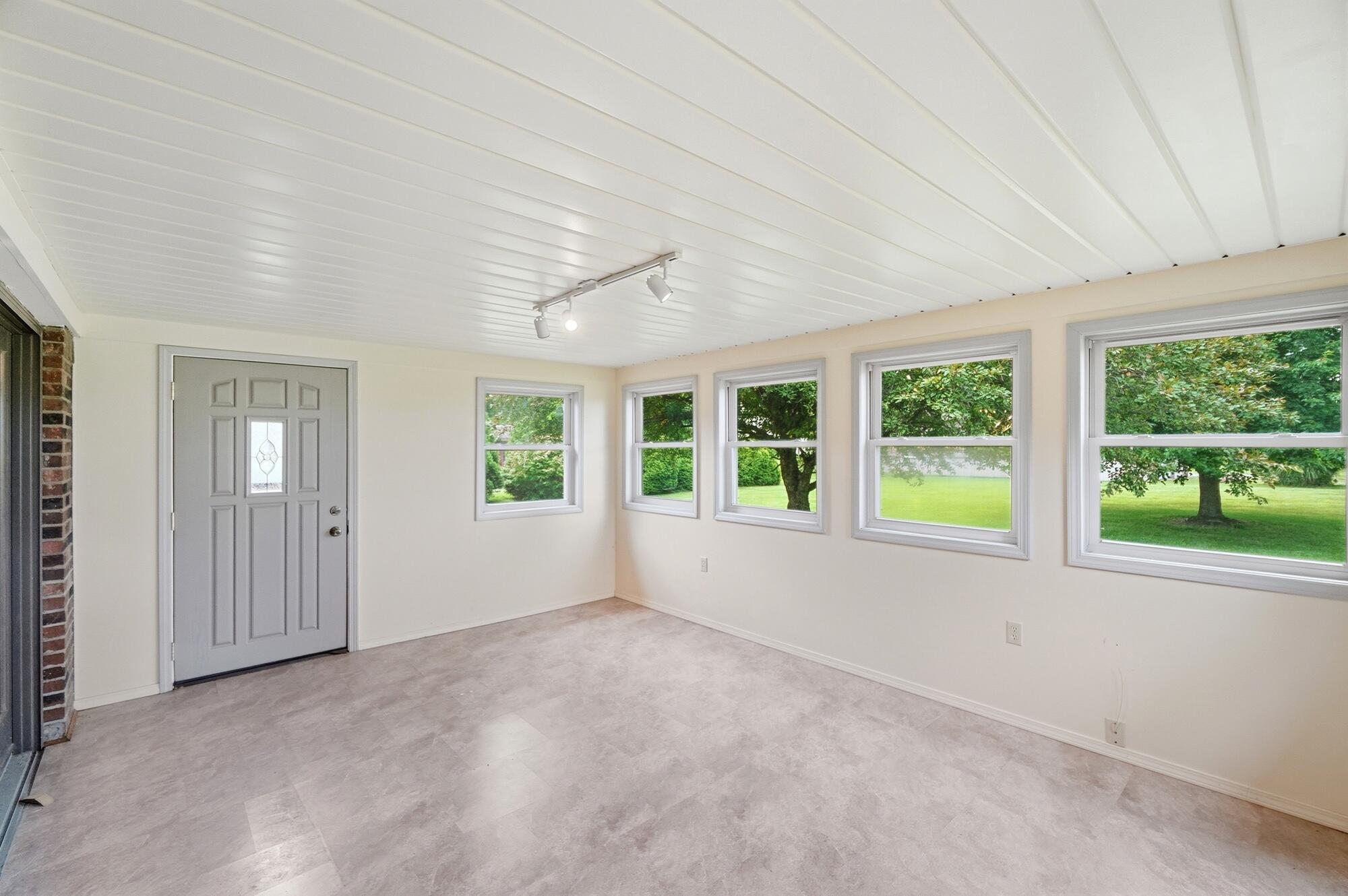 4045 Dialton Road Springfield, OH 45502 - Photo 28 of 60 027