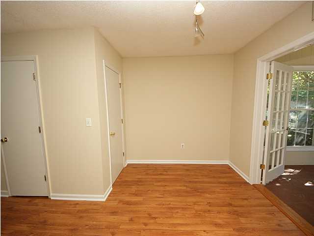 1391 Camp Road, Unit A Charleston, SC 29412 - Photo 8 of 19 Eat-In Kitchen