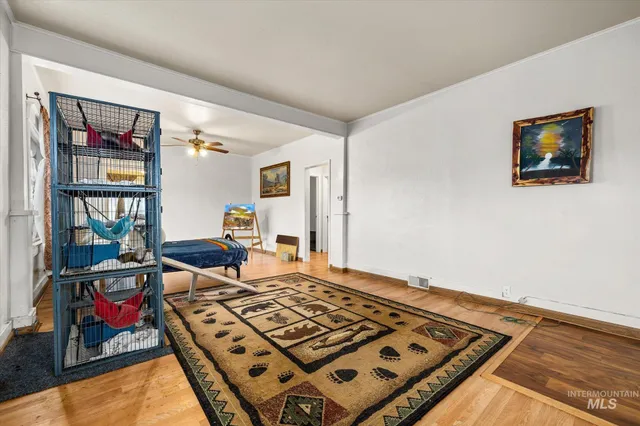 $310,000 | 8 East Arthur Avenue, Glenns Ferry, ID 83623