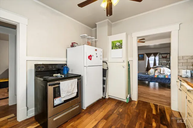 $310,000 | 8 East Arthur Avenue, Glenns Ferry, ID 83623