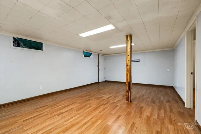 $310,000 | 8 East Arthur Avenue, Glenns Ferry, ID 83623