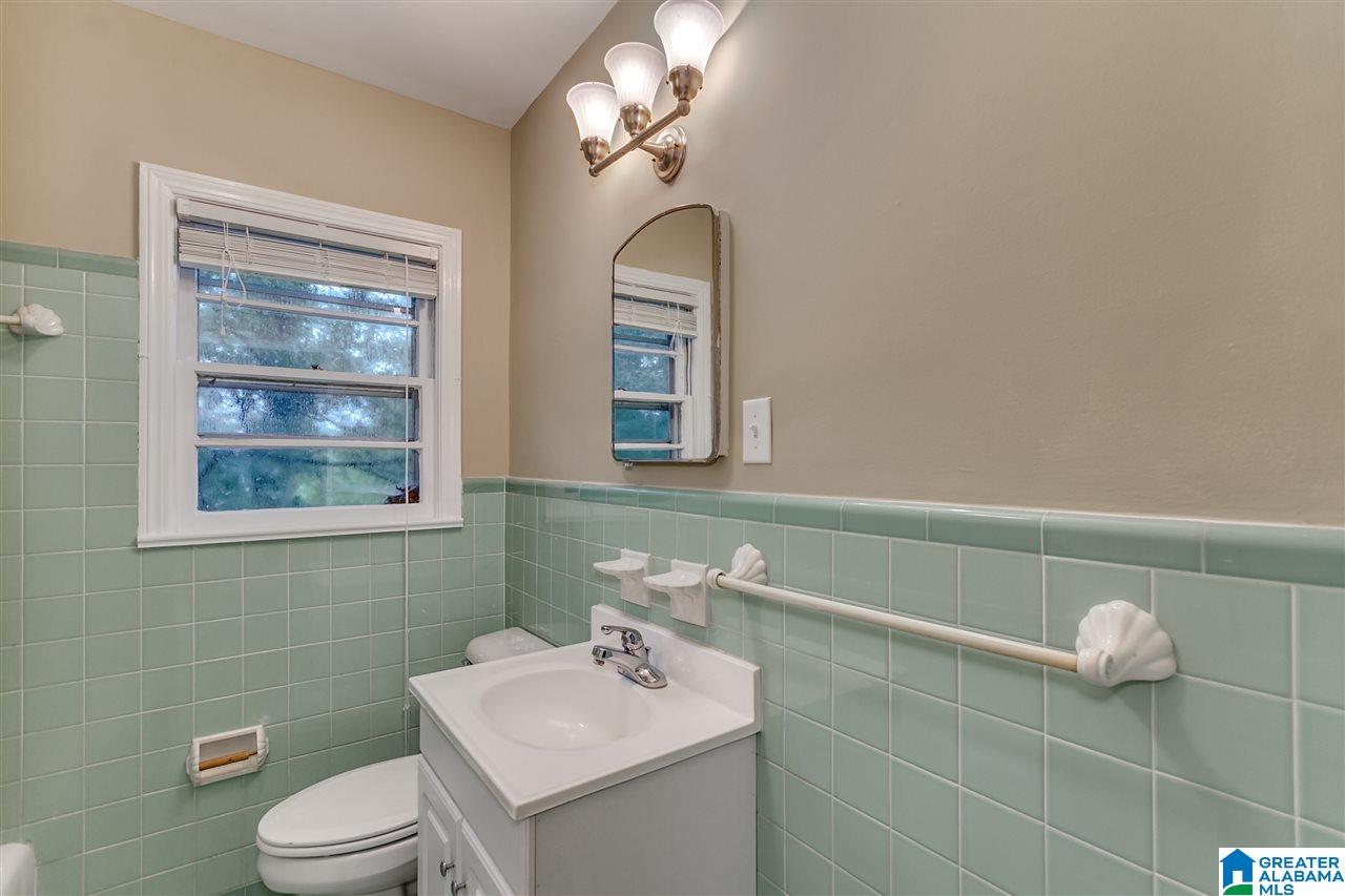 953 Shades Crest Road Birmingham, AL 35226 - Photo 19 of 24 Gallery Image 19