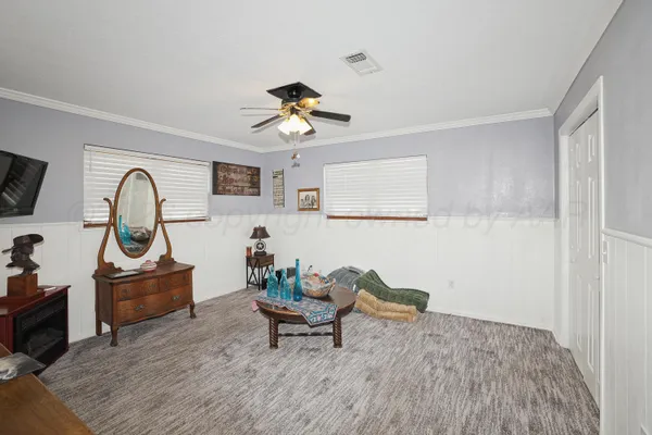 $330,000 | 1201 Purnell Avenue, Stratford, TX 79084