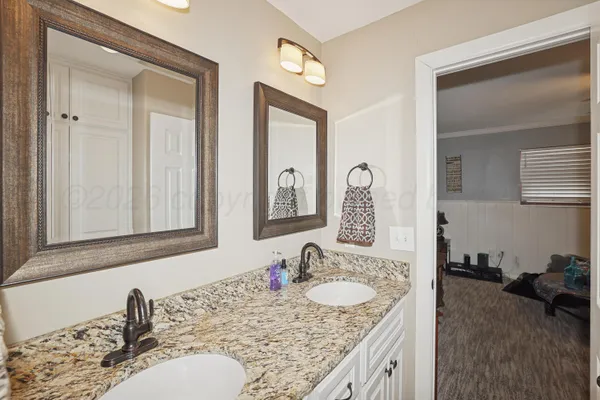 $330,000 | 1201 Purnell Avenue, Stratford, TX 79084