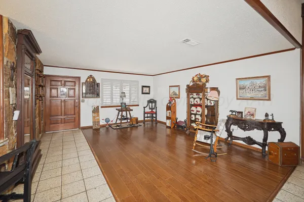 $330,000 | 1201 Purnell Avenue, Stratford, TX 79084