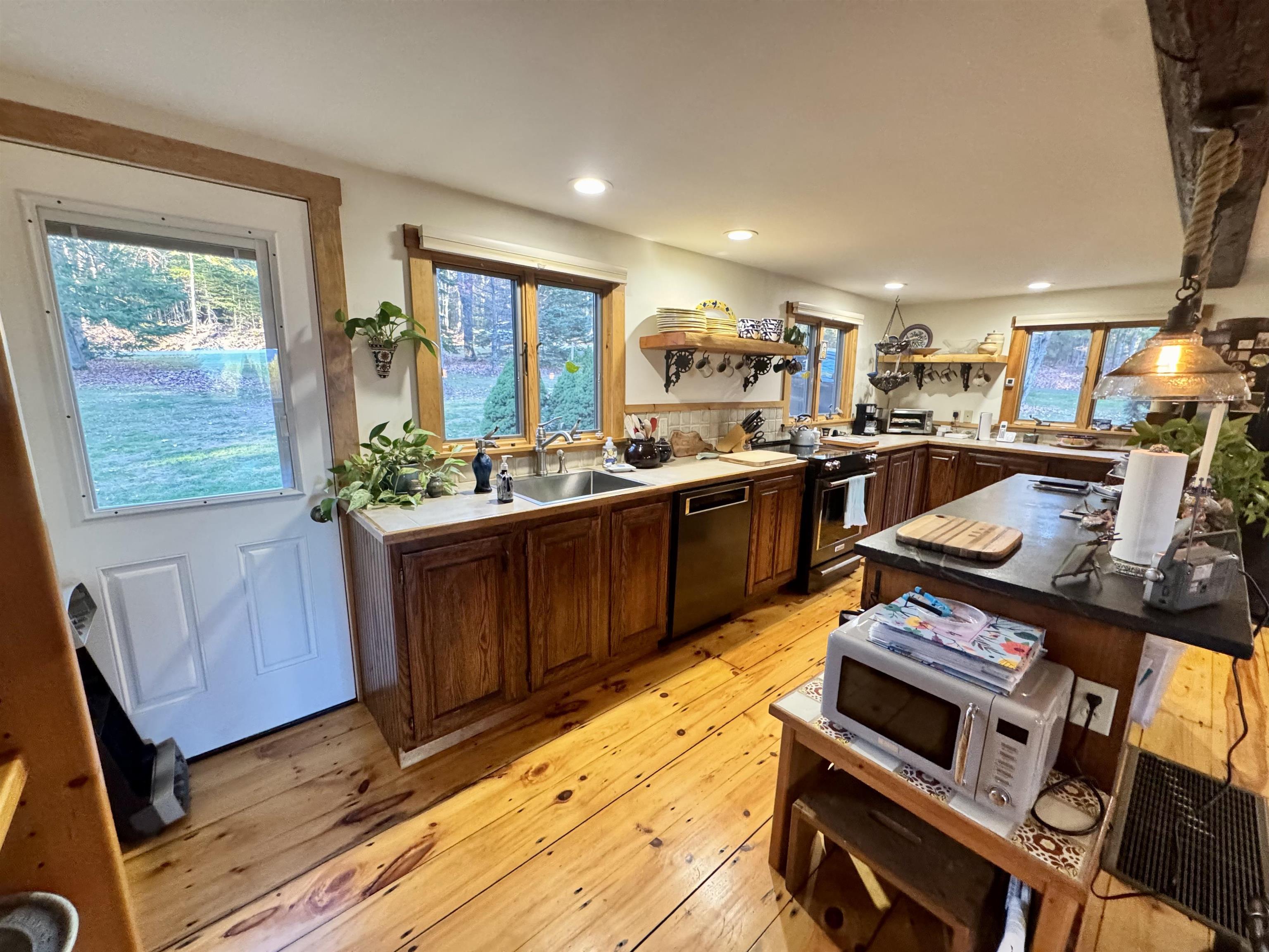 178 Ingerson Road Jefferson, NH 03583 - Photo 18 of 52 Gallery Image 18