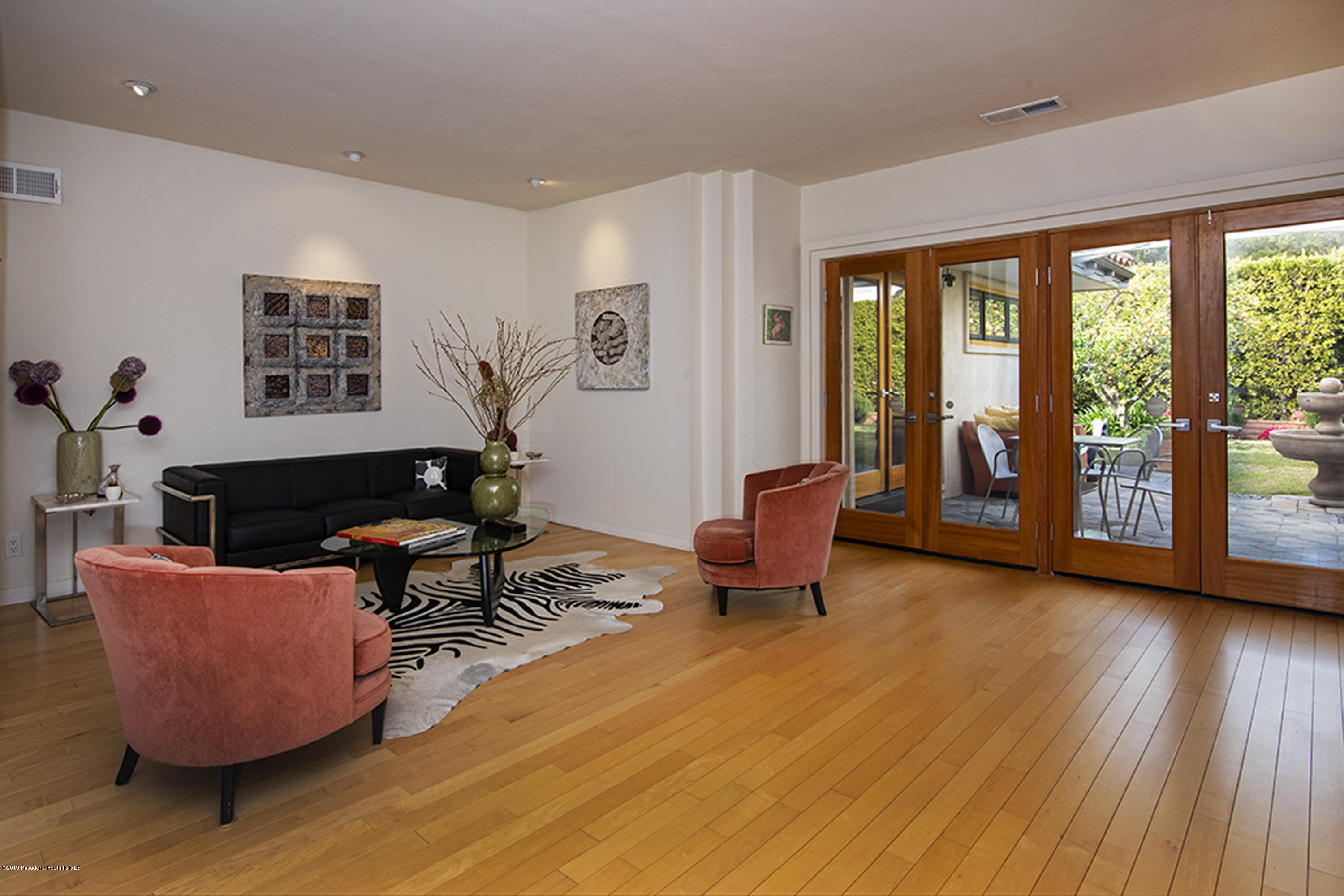 903 Arden Road Pasadena, CA 91106 - Photo 12 of 64 CJC_2748A