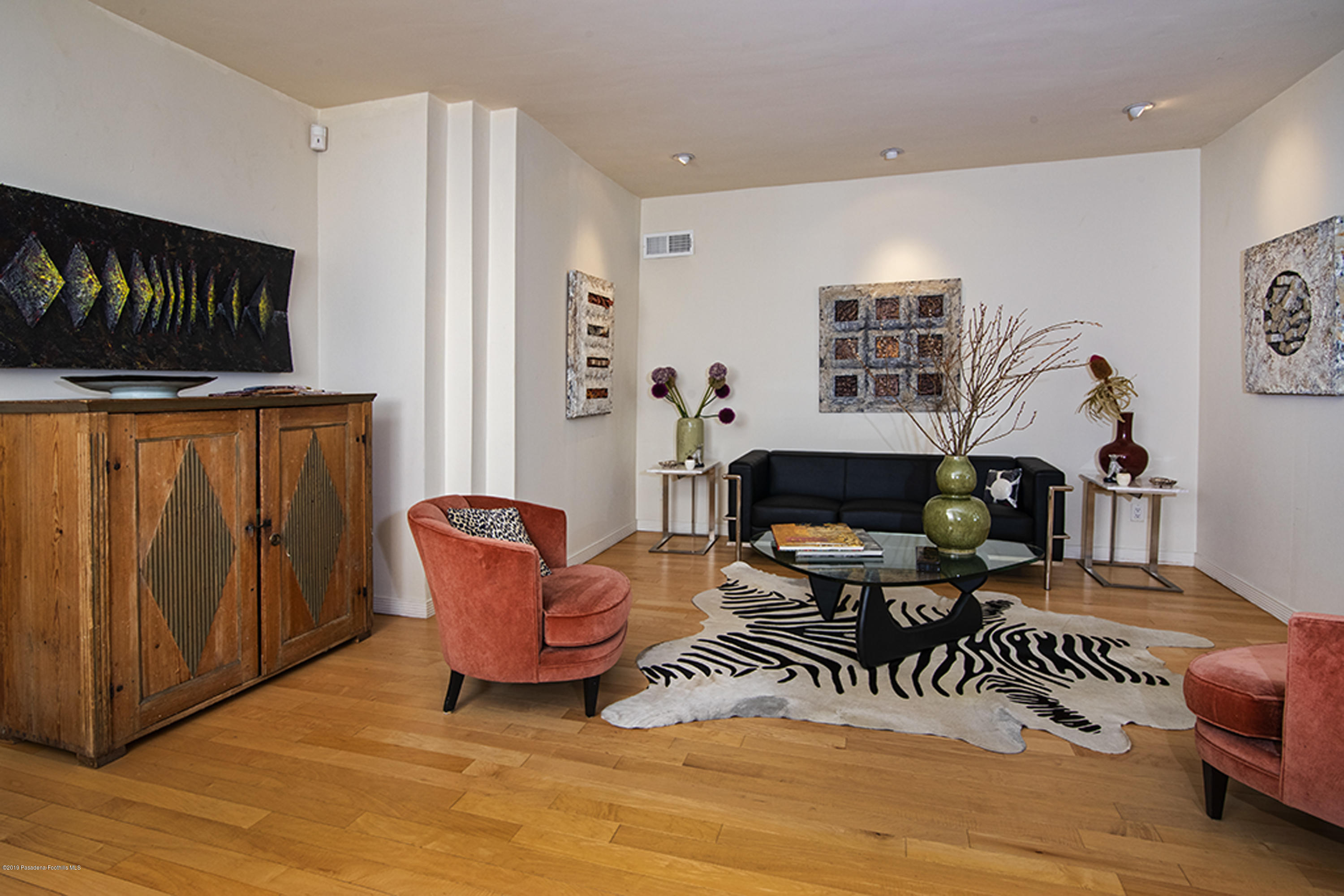 903 Arden Road Pasadena, CA 91106 - Photo 13 of 64 CJC_2754A