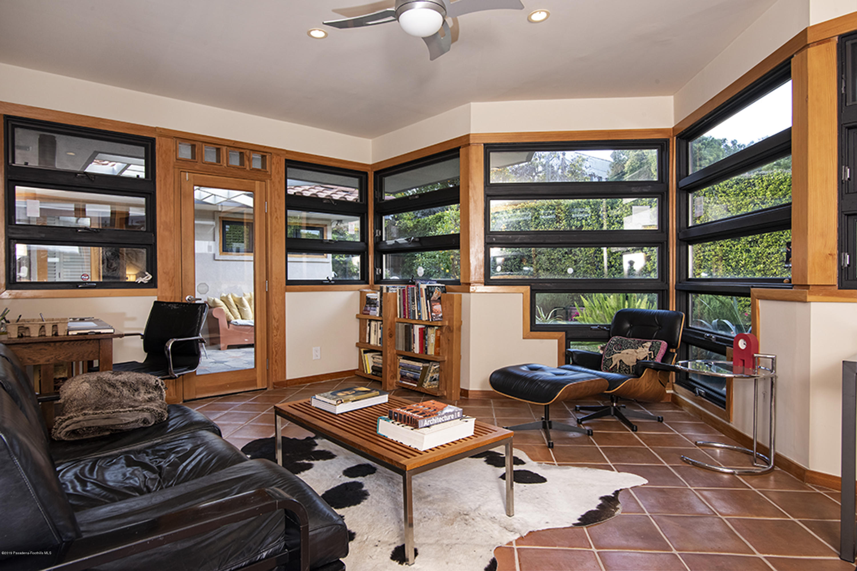 903 Arden Road Pasadena, CA 91106 - Photo 19 of 64 CJC_2824A