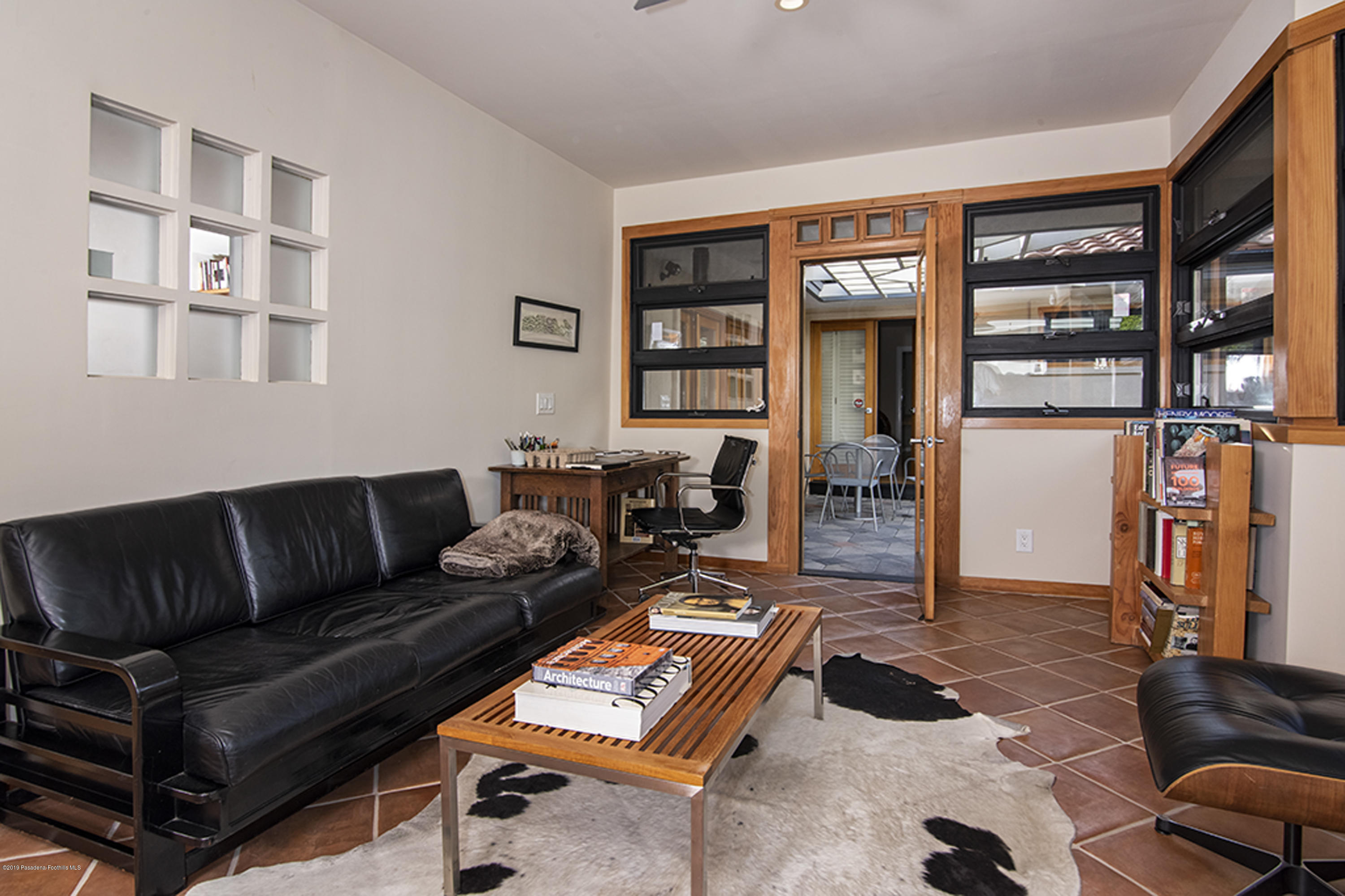 903 Arden Road Pasadena, CA 91106 - Photo 21 of 64 CJC_2834A