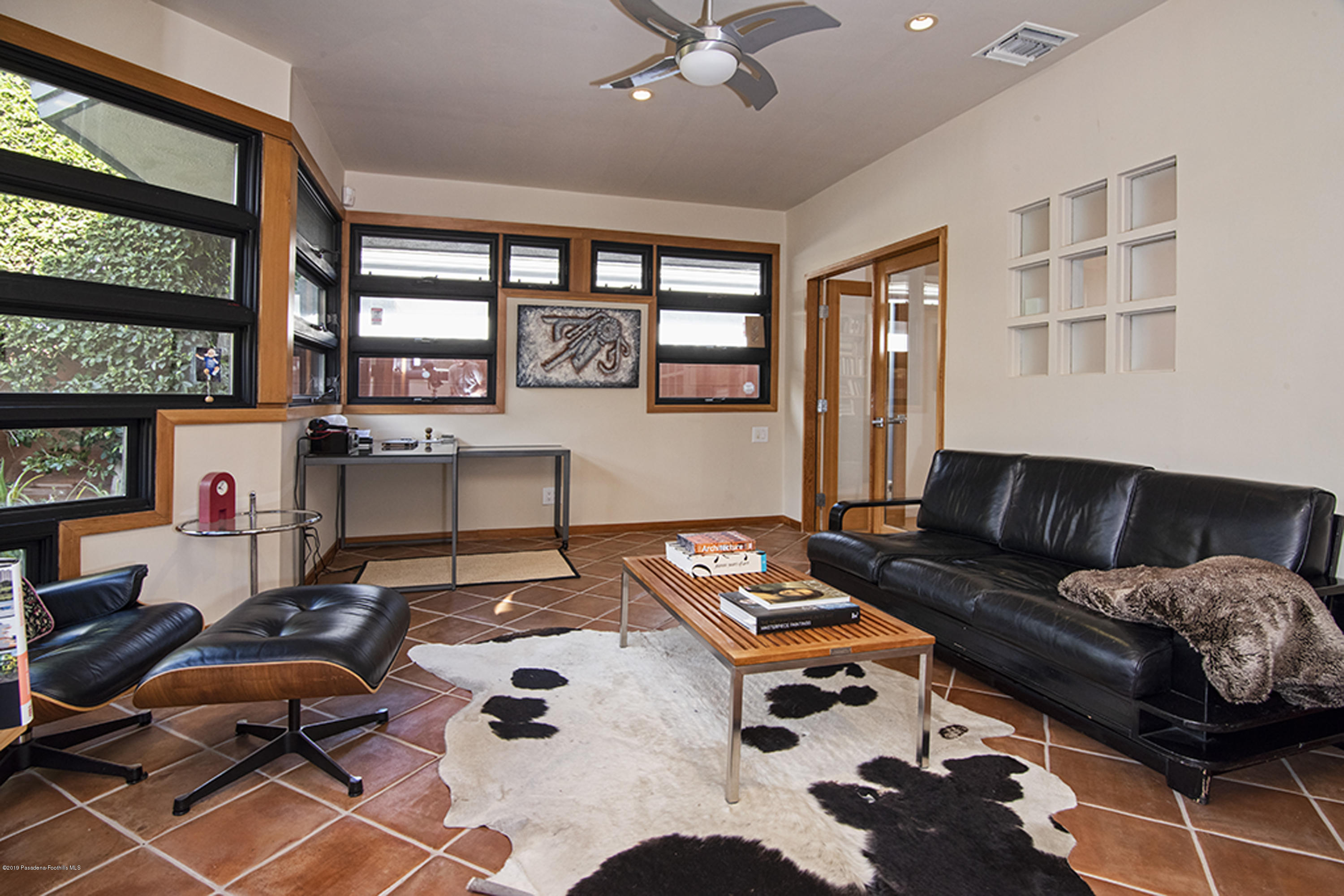 903 Arden Road Pasadena, CA 91106 - Photo 22 of 64 CJC_2841A