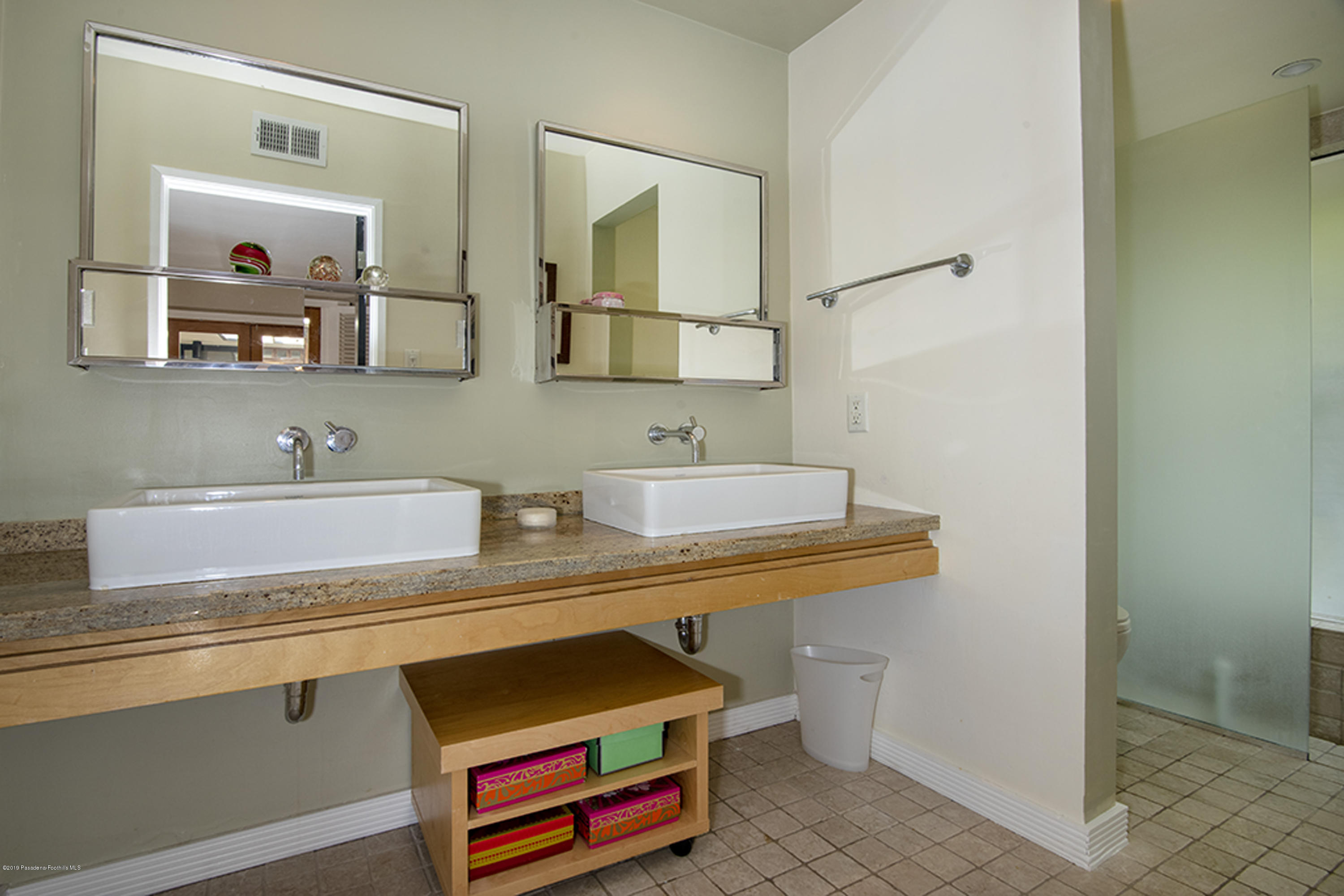 903 Arden Road Pasadena, CA 91106 - Photo 34 of 64 CJC_2693A