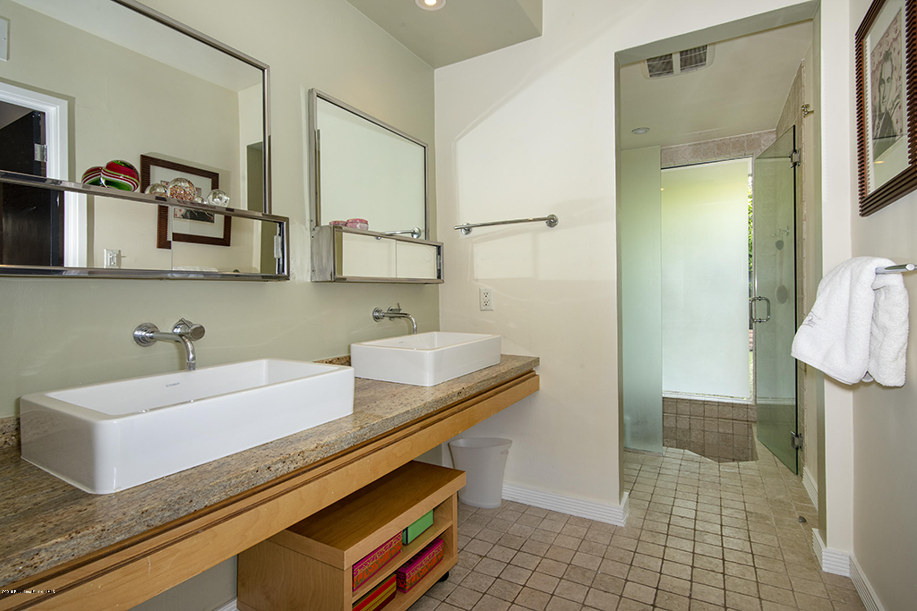 903 Arden Road Pasadena, CA 91106 - Photo 35 of 64 CJC_2685A