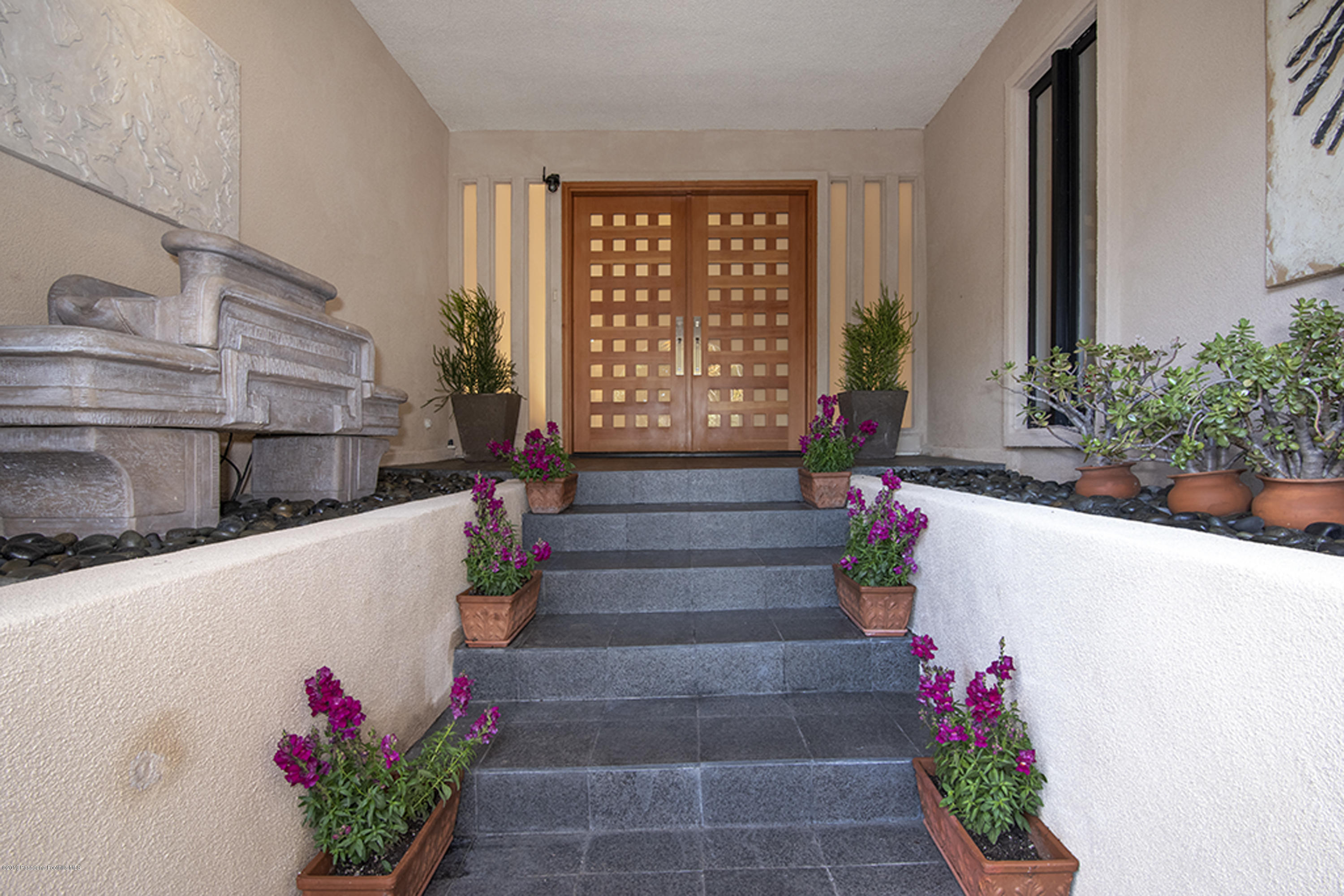 903 Arden Road Pasadena, CA 91106 - Photo 7 of 64 CJC_2880A