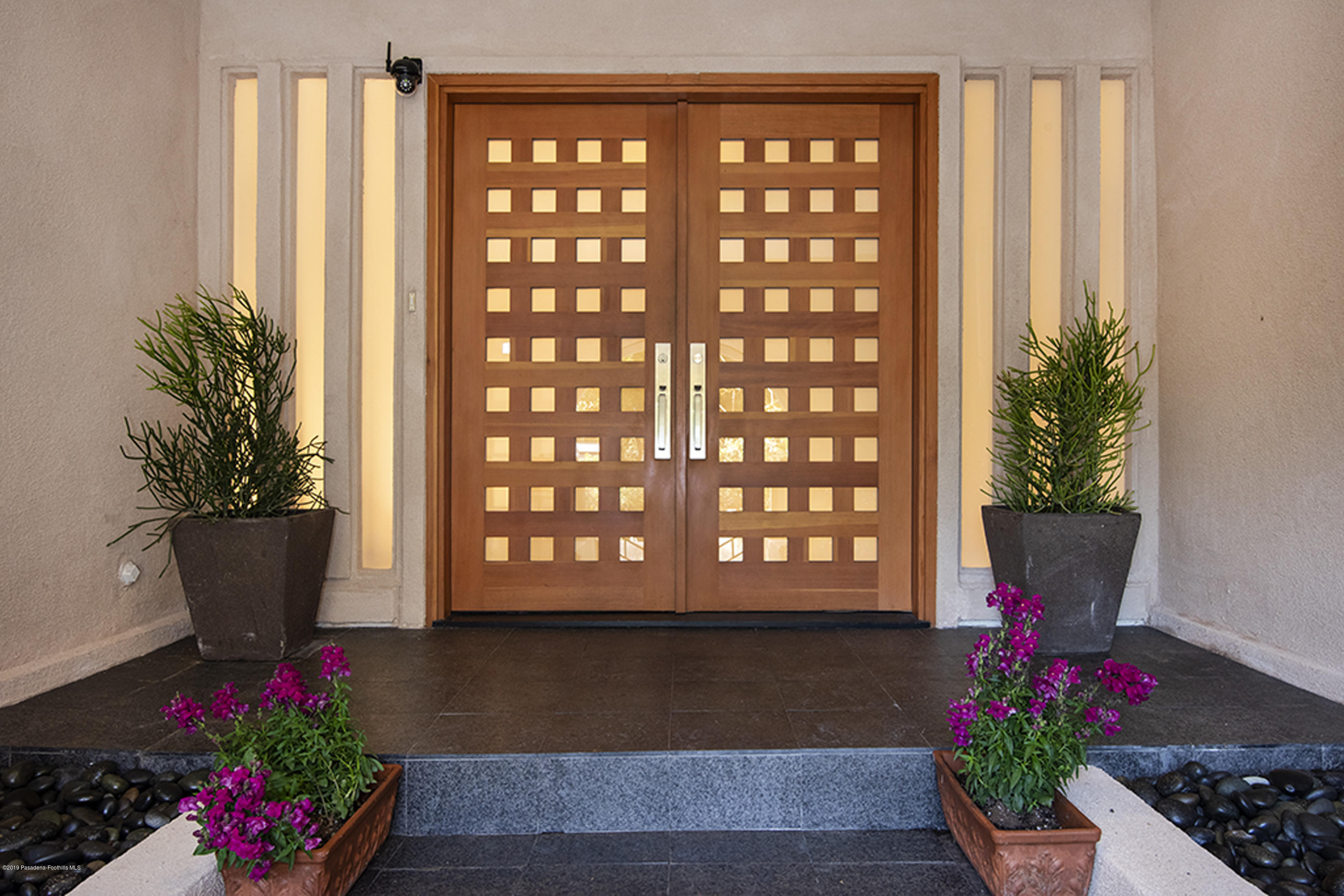 903 Arden Road Pasadena, CA 91106 - Photo 8 of 64 CJC_2882A